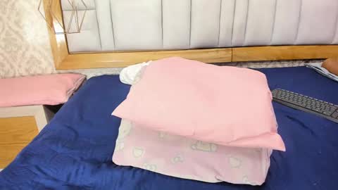 Sacha Malala  online show from 7, 3, 2025