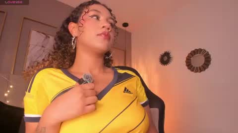 Snapshot of sade_jackson1 chatting on 28, 6, 2026 Sophie online show from 28, 6, 2026