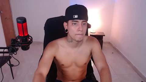 Snapshot of saenz_hotx chatting on 6, 10, 2025 saenz_hotx online show from 6, 10, 2025