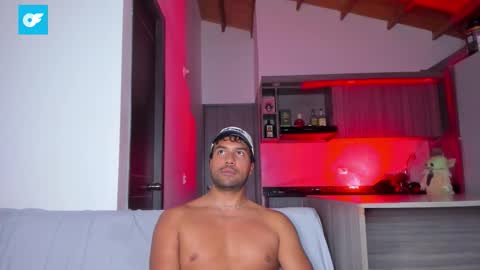 Snapshot of sag_1998 chatting on 18, 9, 2025 Sag online show from 18, 9, 2025