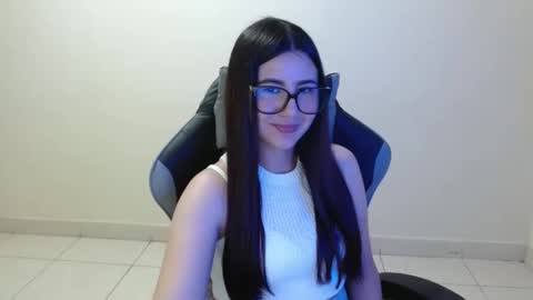 Sahaliefox  online show from 26, 10, 2025