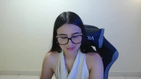 Sahaliefox  online show from 14, 2, 2026