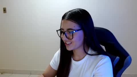Sahaliefox  online show from 21, 7, 2026