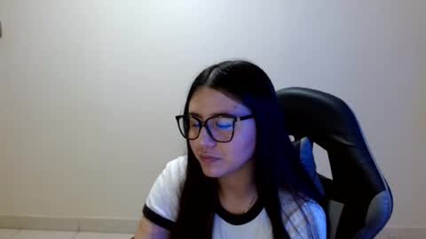 Sahaliefox  online show from 2, 8, 2026