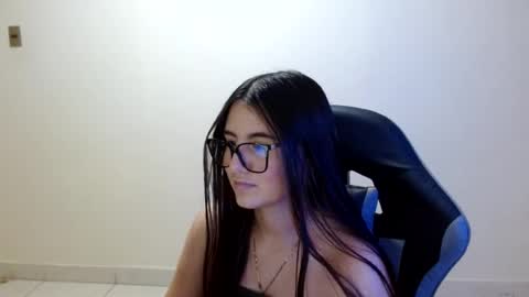 Sahaliefox  online show from 7, 8, 2026