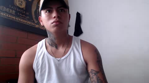 Sahara y Thiago online show from 23, 1, 2025