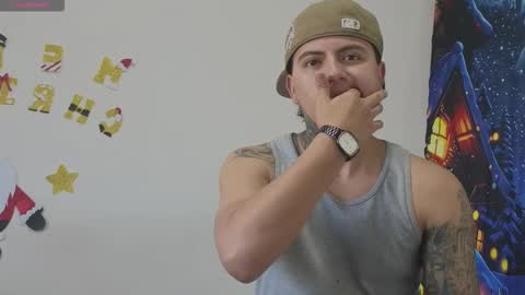 Sahara y Thiago online show from 14, 12, 2025