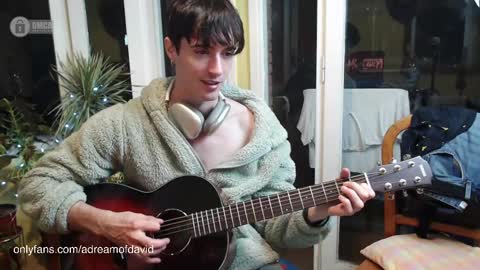 David Sahueso online show from 4, 3, 2025