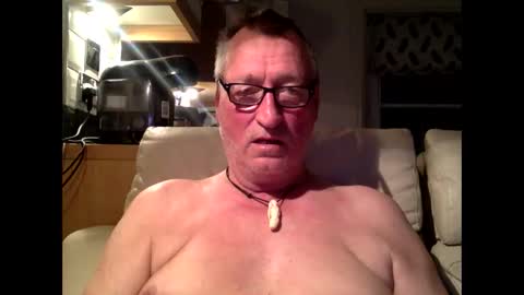 Snapshot of sail_naked chatting on 2, 11, 2025 sail_naked online show from 2, 11, 2025