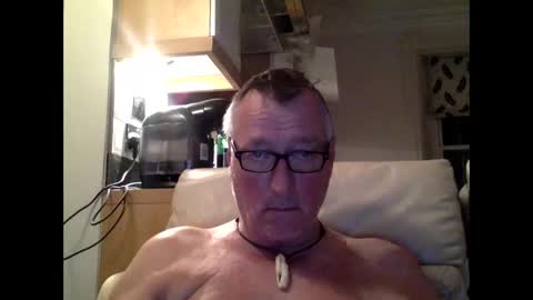 sail_naked online show from 5, 4, 2026