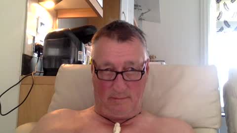 sail_naked online show from 18, 7, 2026