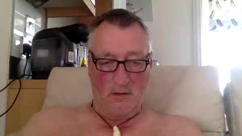 sail_naked online show from 2, 8, 2026