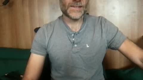 Snapshot of saint009 chatting on 9, 5, 2026 saint009 online show from 9, 5, 2026