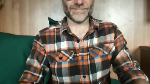 Snapshot of saint009 chatting on 18, 5, 2026 saint009 online show from 18, 5, 2026