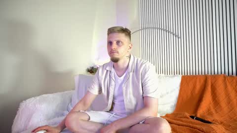 saint__vicious online show from 13, 9, 2025