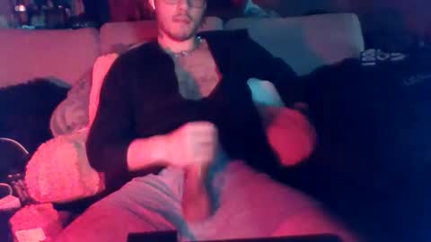 Snapshot of saintscurse chatting on 5, 3, 2025 Saintscurse online show from 5, 3, 2025