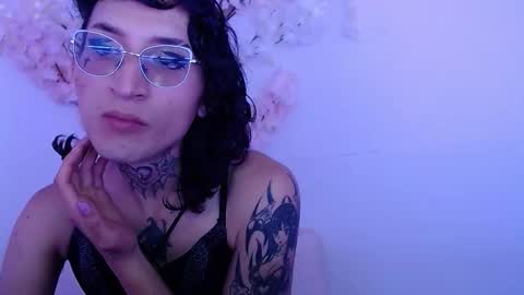 Hikari online show from 22, 10, 2025