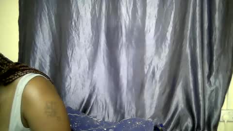 sally_bee1 online show from 31, 7, 2026