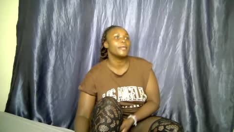 sally_bee1 online show from 4, 8, 2026