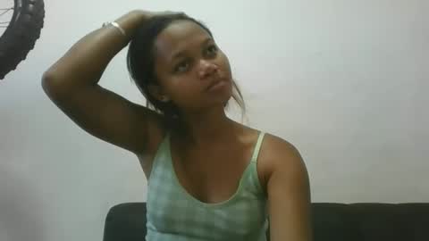 Snapshot of sallywett chatting on 9, 5, 2026 SallyWett online show from 9, 5, 2026