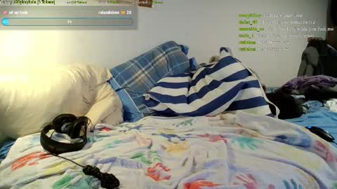 Snapshot of salokiin chatting on 22, 10, 2025 salokiin online show from 22, 10, 2025