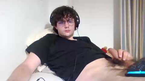 Snapshot of salokiin chatting on 1, 4, 2026 salokiin online show from 1, 4, 2026