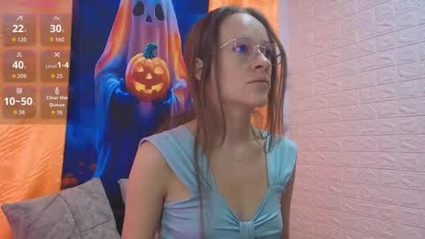 Snapshot of salome_cruxx chatting on 13, 10, 2025 salome_cruxx online show from 13, 10, 2025