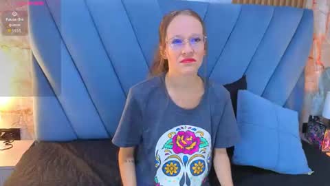 salome_cruxx online show from 23, 6, 2026