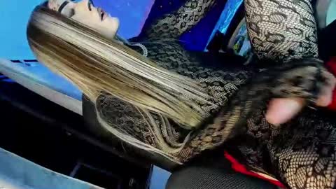 salome_saenz666 online show from 13, 3, 2026