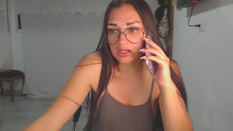 Snapshot of salomesaints chatting on 19, 12, 2025 salome online show from 19, 12, 2025