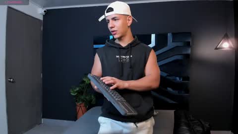 SALVATORE online show from 10, 3, 2025