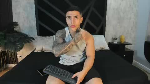 Snapshot of salvatore_damore chatting on 2, 8, 2026 SALVATORE online show from 2, 8, 2026