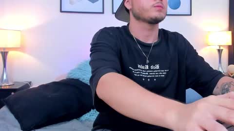 Salvatore  online show from 3, 11, 2025