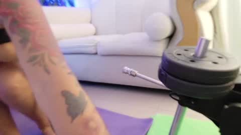 saly_moon1 online show from 23, 7, 2026