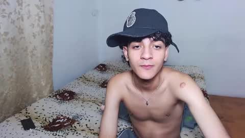 Snapshot of sam__cute chatting on 2, 12, 2025 sam__cute online show from 2, 12, 2025