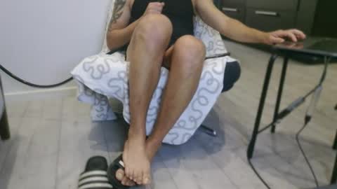 sam_love1985 online show from 2, 10, 2025