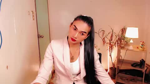 Snapshot of sam_mitinair chatting on 8, 12, 2024 sam online show from 8, 12, 2024