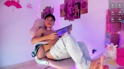 sam online show from 14, 11, 2025