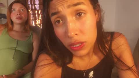 Snapshot of sam_robert17 chatting on 4, 12, 2025 Samantha Roberts online show from 4, 12, 2025