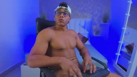 Snapshot of sam_rouge chatting on 19, 2, 2025 sam_rouge online show from 19, 2, 2025