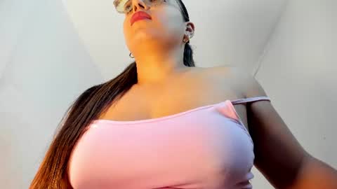Snapshot of samanta__sweetx chatting on 6, 8, 2026 Samanta Sweet online show from 6, 8, 2026