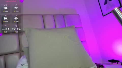 SAMANTA  online show from 4, 2, 2026