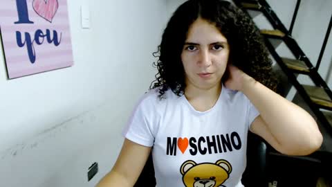 Snapshot of samantha2girl chatting on 5, 12, 2024 samantha online show from 5, 12, 2024