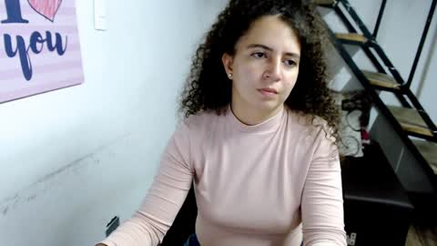 Snapshot of samantha2girl chatting on 14, 12, 2024 samantha online show from 14, 12, 2024