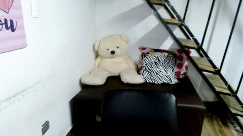 Snapshot of samantha2girl chatting on 20, 12, 2024 samantha online show from 20, 12, 2024