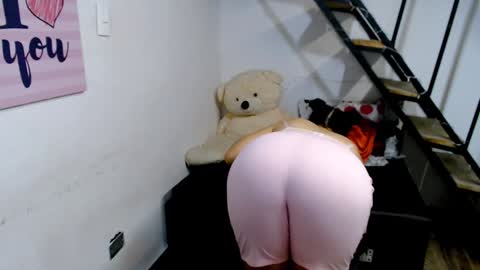 Snapshot of samantha2girl chatting on 4, 2, 2025 samantha online show from 4, 2, 2025