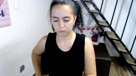 Snapshot of samantha2girl chatting on 7, 2, 2025 samantha online show from 7, 2, 2025