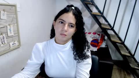 Snapshot of samantha2girl chatting on 18, 2, 2025 samantha online show from 18, 2, 2025