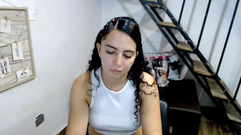 Snapshot of samantha2girl chatting on 12, 3, 2025 samantha online show from 12, 3, 2025