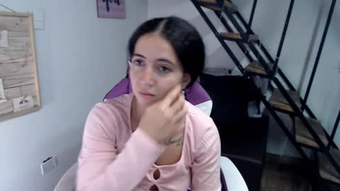 Snapshot of samantha2girl chatting on 21, 10, 2025 samantha online show from 21, 10, 2025